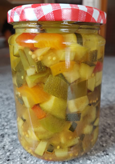 Mixed pickels