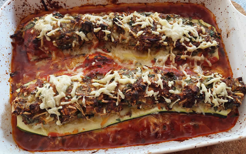 Gefüllte Zucchini mit Couscous